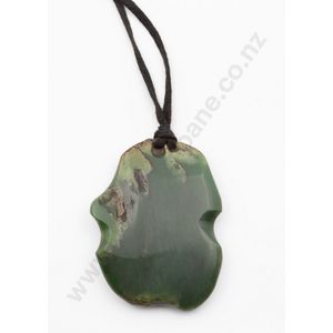A pounamu pendant, Kawakawa variety nephrite with light…