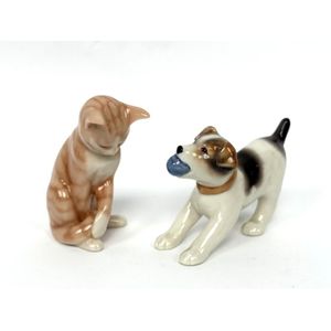 Royal Copenhagen (Denmark) figures and figurines - price guide and