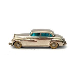 A Kolner Automodelle Prameta Mercedes Benz-300 wind up car,…