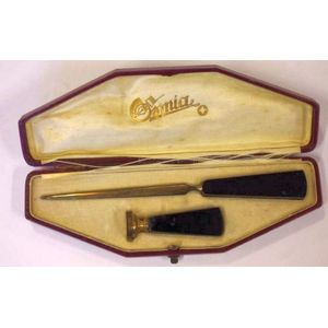 Vintage Somia desk set in original case, comprising of a letter…
