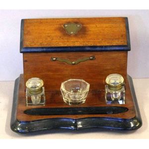 Antique desk tidy, with glass ink wells & divided stationery…