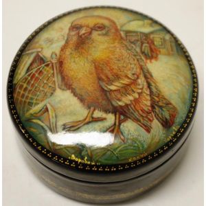 Russian lacquer ware lidded trinket box decorated with an owl…