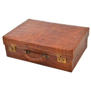 Vintage suitcases, various makers - price guide and values