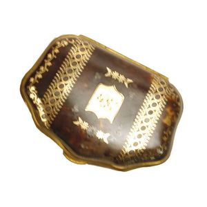 A Victorian pique purse, the front inlaid with gold decoration…