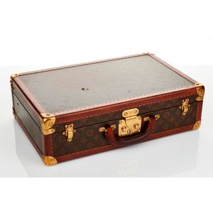 Canvas travel trunk Louis Vuitton, Year 30 - Bozaart