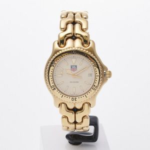Vintage Tag Heuer wristwatch - price 
