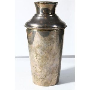 A George IV sterling silver cocktail shaker, Henry Clifford…