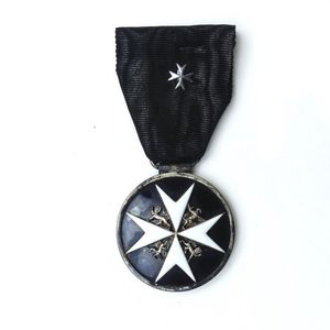 Order of St. John Serving Brother (Sister) breast badge,…