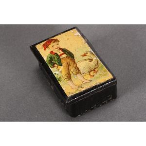 Late Victorian papier mache snuff box and cover, of rectangular…