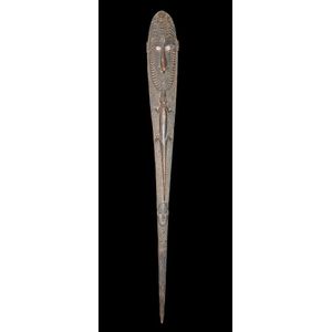 Des artefacts traditionnels amérindiens exposés dans un musée | Image