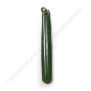 A vintage pounamu pendant, tapered ovals section form, 9ct jump…
