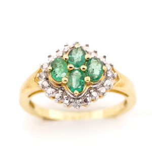 Emerald & diamond set yellow gold quatrefoil ring marked…