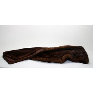 LOUIS VUITTON Mink fur stole in good condition Brown ref.237389 - Joli  Closet