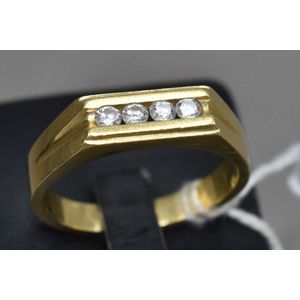 Vintage men's gold rings - price guide and values