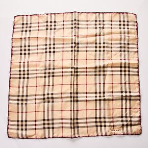 Burberry Novacheck Scarf