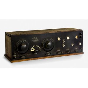 Grebe, USA 1921, model CR-9, 3 valves, serial #2883,…