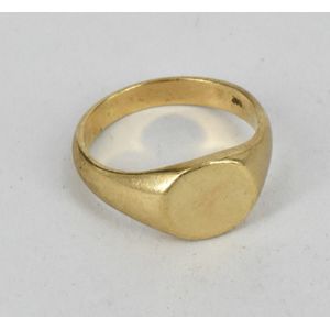 9ct Gold Signet Ring, Size K - Rings - Jewellery