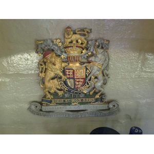 A pair of painted and gilded metal Royal Coat of Arms, 27 cm…