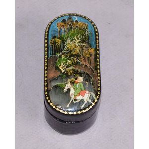 Russian lacquer lidded trinket box hand painted figure on…