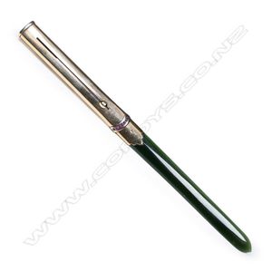 Frank Hyams (Dunedin) gold and nephrite propelling pencil…
