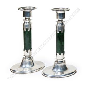 A pair of Frank Hyams (Birmingham/New Zealand) silver and…
