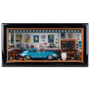 Jaguar 'E' Coupe (1961) diorama garage (1:18 scale), by…
