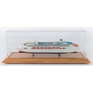 'Pacific Dawn' P & O model cruise ship in case, the case 46 cm…
