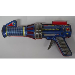 Tin toy Astronaut Rocket gun made by DAIYA - Japan. Blue tin…
