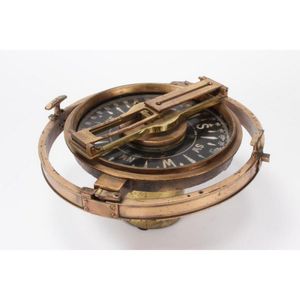 French nautical compass, by Bbt Doignon, with black circular…
