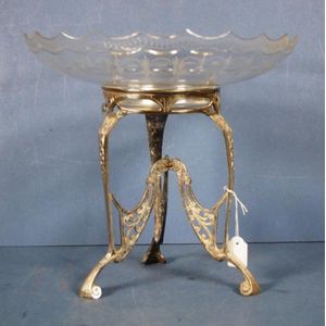 WMF Art Nouveau center piece, silver plated and cut glass,…