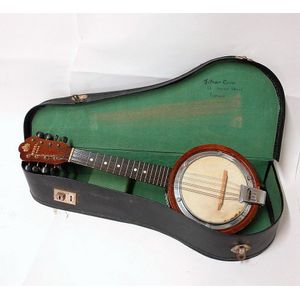 A c.1920s George Houghton & Sons 'Model 3000' small banjo…
