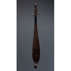 Sumatran Hasapi Lute with Carved Figure, 1900 - Zother - Tribal
