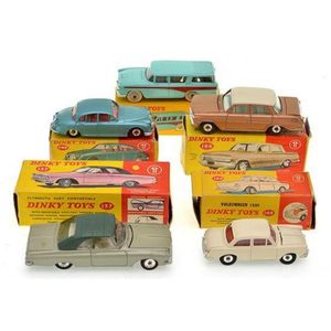 Five Dinky toy models, including no. 173 Nash Rambler; no. 137…