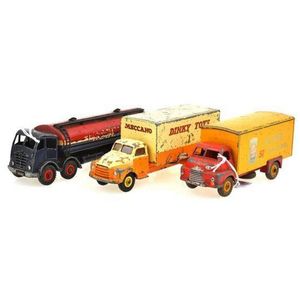 Three Dinky Commercial models, including no. 923 Big Bedford…