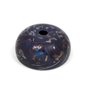 Greg Daly blue glazed studio pottery vase, signed 'Daly', 8 cm&hellip;