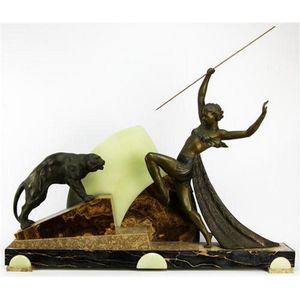 Art Deco 'Hunter & Lion' figure group by Limousin on a granite,…