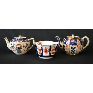 Two early Imari style tea pots (Arthur wood & Sudlows); and&hellip;