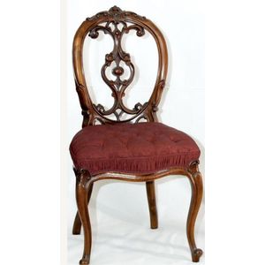 A set of six Victorian walnut cameo back chairs 19th century
