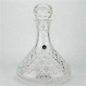 Stuart Crystal 'Shaftesbury' ships decanter having a round…