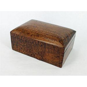 An Edwardian cigar box, rectangular, with shallow-domed cover.…