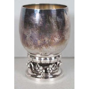 Danam Antik Aps - Rare Georg Jensen Sterling Silver Mocca Pot no 456 B  Designed by Harald Nielsen Measures 19,2cm / 7 3/5 inch. Weight is 454 gram  / 16 oz. Come