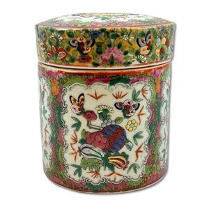 Chinese Famile rose tobacco jar and lid C.1900. Decorated in…