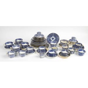 A suite of sixty five Minton seaweed pattern tea wares, pattern&hellip;