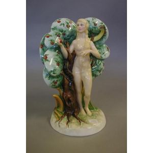 Royal Doulton limited edition 'Eve' figurine, 45/750, HN2466,&hellip;