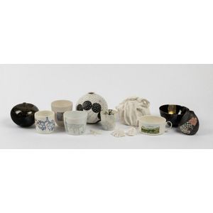 Group of Australian studio pottery and Art porcelain objects,&hellip;