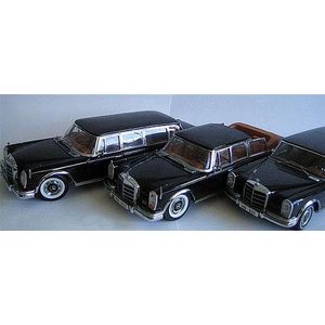Three 'Mercedes-Benz 600' models, two Sun Star and one Autoart…