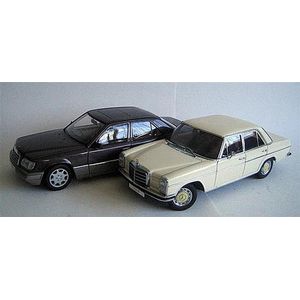 An Autoart 'Mercedes-Benz B-Klasse', and an Autoart…