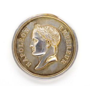 Napoleon Empereur medallion, diameter 5 cm Tests as Silver plate