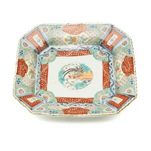 A square Chinese dish featuring centralised rooster (26 cm x 26&hellip;