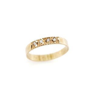 Four diamond and 9ct yellow gold ring marked 375. band size 3.2 ...